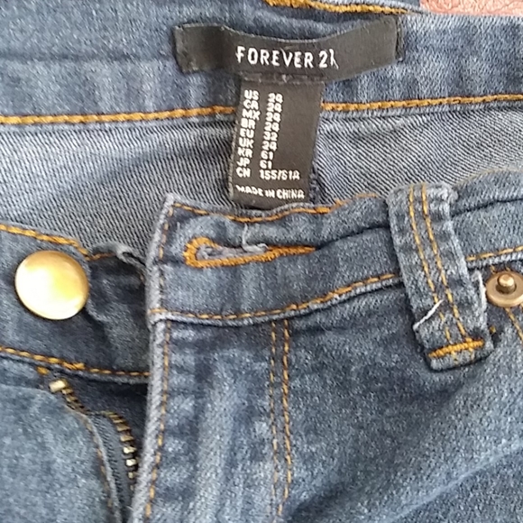 2 for 1 forever21 jeans - Picture 2 of 4